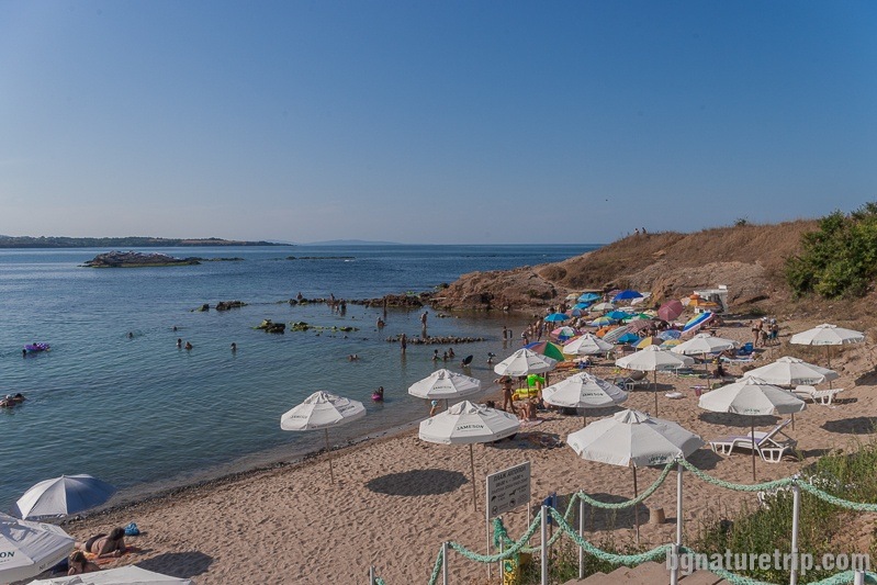 The southern part of Ahtopol beach. To the left are the rocks where go snorkel divers.